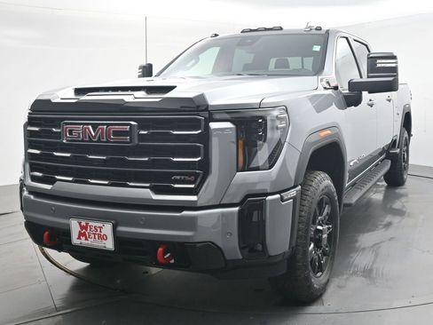 New 2026 GMC Sierra 2500 AT4 w/ AT4 Premium Plus Package image 2