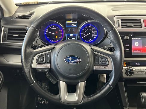 Used 2016 Subaru Outback 2.5i Premium image 16