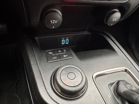 Used 2023 Ford Ranger Lariat w/ Tremor Off-Road Package image 25