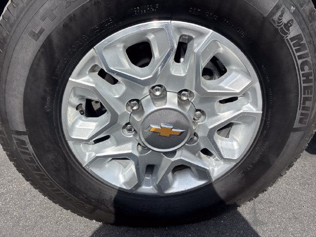 Used 2026 Chevrolet Silverado 2500 LT AWD/4WD image 21