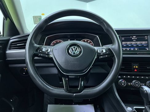 Used 2020 Volkswagen Jetta R-Line FWD image 19