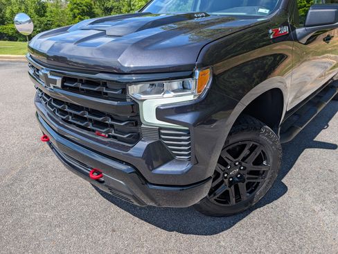 Used 2024 Chevrolet Silverado 1500 LT Trail Boss w/ Convenience Package II AWD/4WD image 13