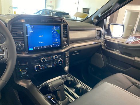 New 2026 Ford F150 Lariat w/ Equipment Group 501A Mid AWD/4WD image 13