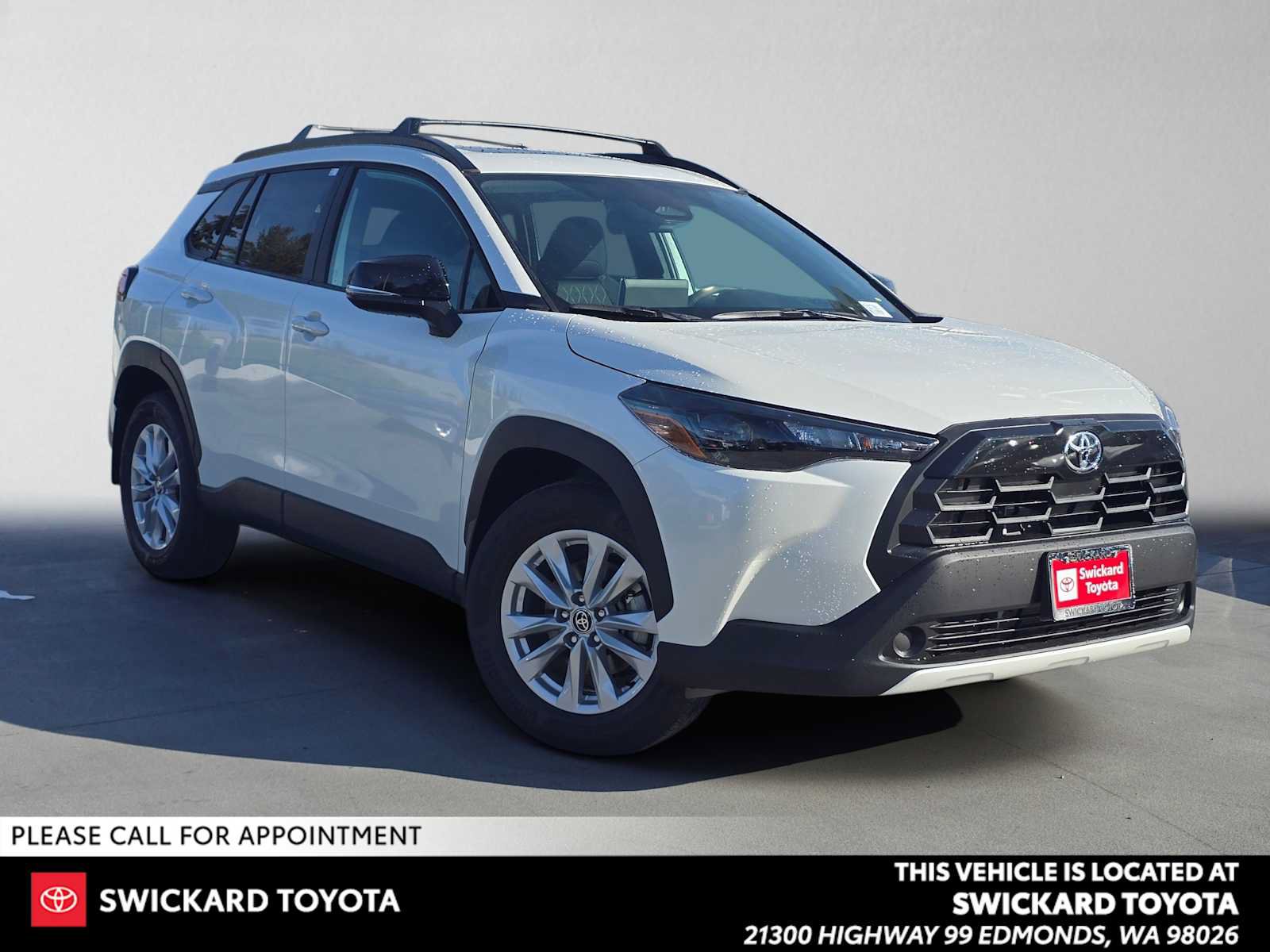 New 2026 Toyota Corolla Cross LE w/ Moonroof Package AWD/4WD image 1