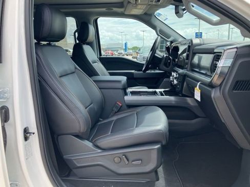 New 2025 Ford F250 Lariat w/ Lariat Ultimate Package image 14