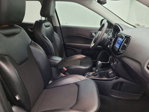 Used 2021 Jeep Compass Latitude FWD image 21