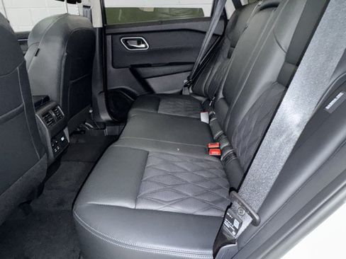 New 2026 Nissan Rogue Platinum w/ Platinum Premium Package AWD/4WD image 13