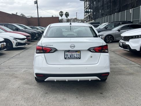 Used 2024 Nissan Versa S w/ Trunk Package image 3