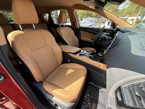 Used 2025 Lexus NX 250 FWD image 26