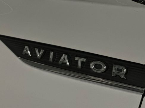 Used 2020 Lincoln Aviator Reserve w/ Equipment Group 202A image 29