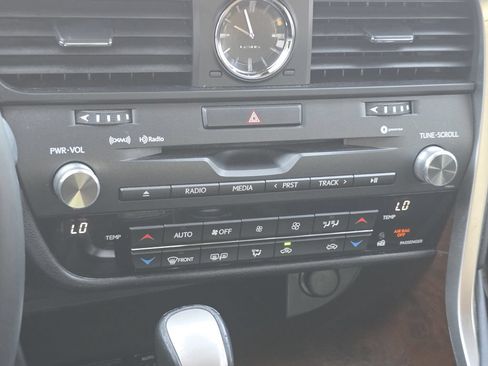 Used 2017 Lexus RX 350 AWD w/ Premium Package image 26