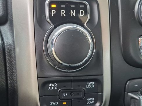 Used 2017 RAM 1500 Big Horn AWD/4WD image 23