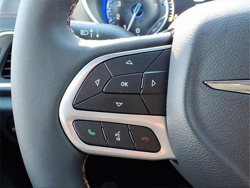 New 2026 Chrysler Pacifica Pinnacle w/ Trailer Tow Group image 32