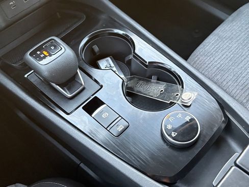 Certified 2023 Nissan Rogue SV image 23