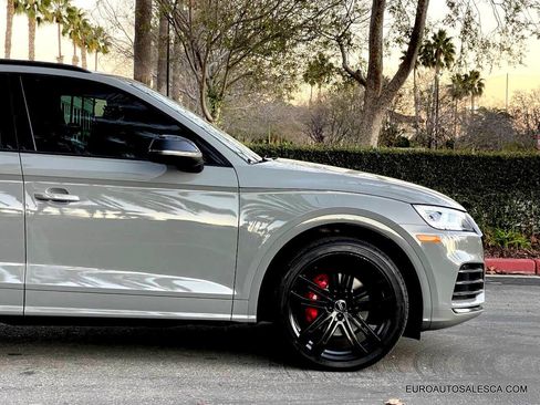 Used 2019 Audi SQ5 Premium Plus w/ Premium Plus Package image 12