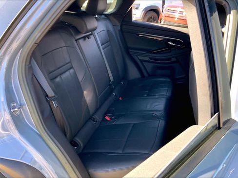 Used 2023 Land Rover Range Rover Evoque S image 18