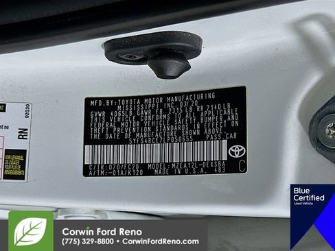 Used 2020 Toyota Corolla SE image 32