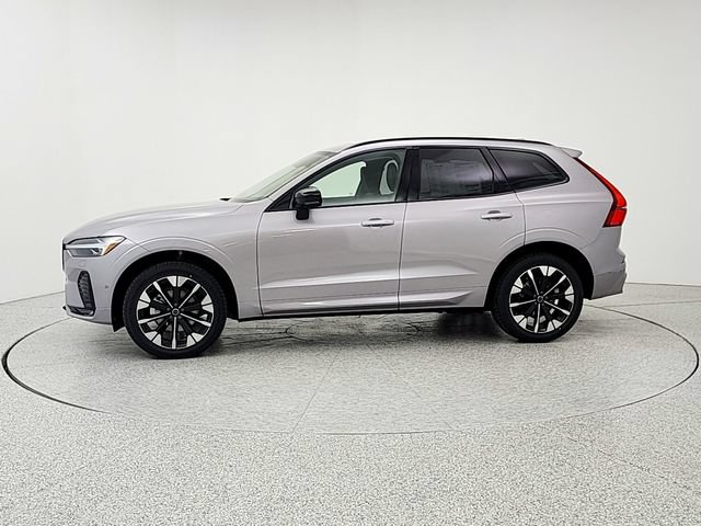 New 2026 Volvo XC60 B5 Plus w/ Protection Package Premier AWD/4WD image 8