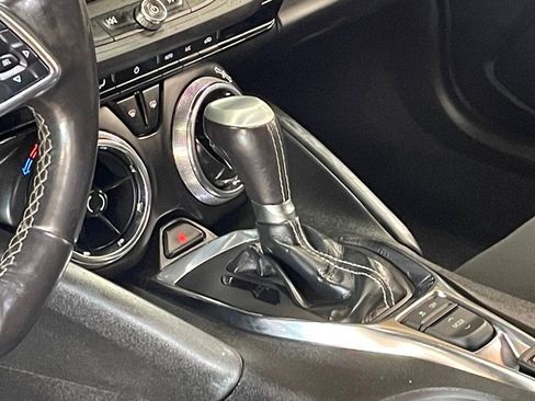 Used 2021 Chevrolet Camaro LT w/ RS Package image 20