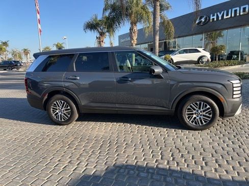 New 2026 Hyundai Palisade SE image 5