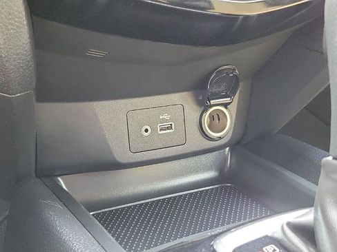 Certified 2022 Nissan Rogue Sport SV FWD image 29