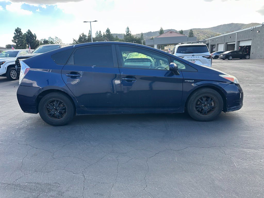 Used 2012 Toyota Prius Three w/ Solar Roof Pkg FWD image 5