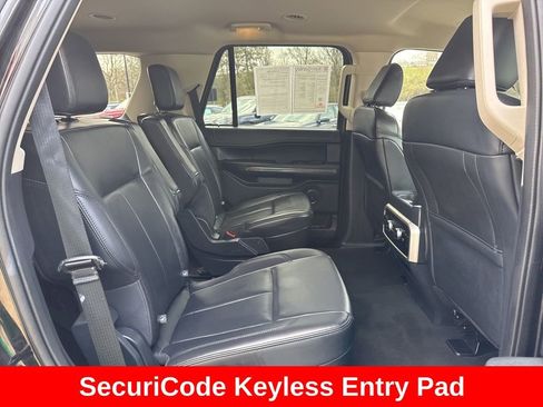 Used 2024 Ford Expedition XLT AWD/4WD image 20