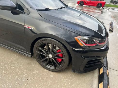 Used 2021 Volkswagen GTI SE FWD image 2