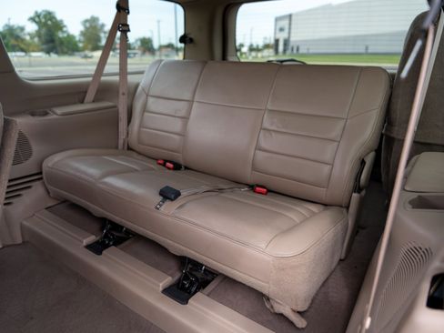 Used 2002 Ford Excursion Limited image 37