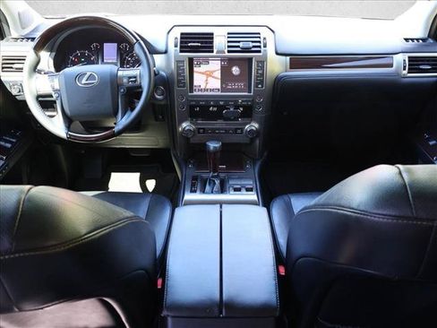 Used 2014 Lexus GX 460 w/ Premium Package AWD/4WD image 25