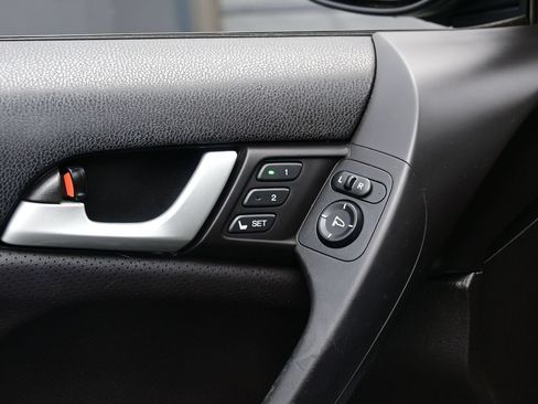 Used 2013 Acura TSX Sedan FWD image 11