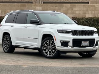 Used 2023 Jeep Grand Cherokee L Summit video 2