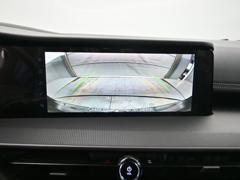 Certified 2025 Nissan Murano SV image 10