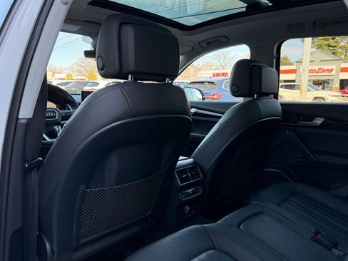 Used 2018 Audi Q5 2.0T Premium Plus w/ Premium Plus Package image 45