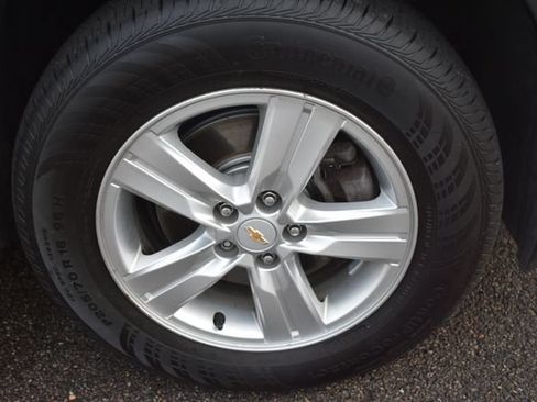 Used 2019 Chevrolet Trax LT w/ LT Convenience Package AWD/4WD image 40