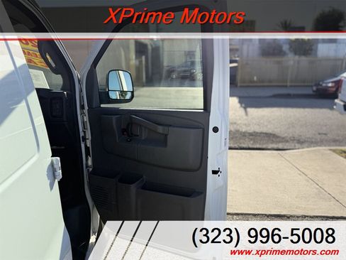 Used 2019 Chevrolet Express 2500 w/ Driver Convenience Package RWD image 25