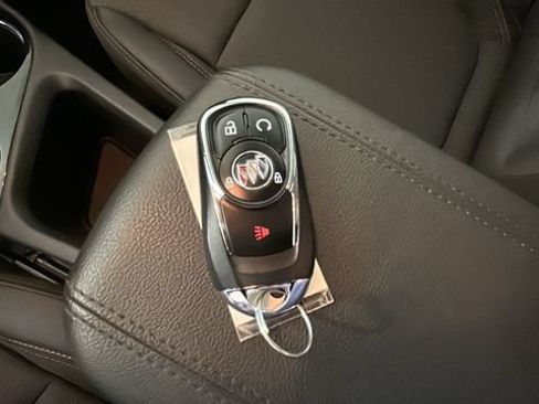 Used 2023 Buick Encore GX Preferred w/ Cold Weather Comfort Package AWD/4WD image 20