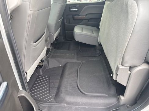 Used 2018 GMC Sierra 1500 SLT w/ SLT Premium Package image 29