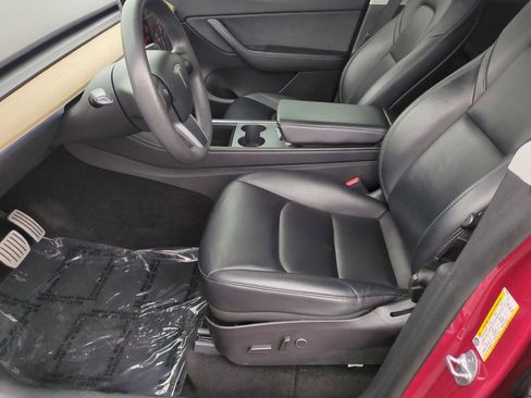 Used 2021 Tesla Model Y Performance image 15