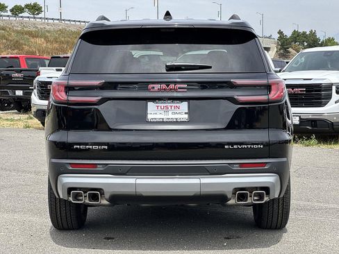 New 2026 GMC Acadia Elevation FWD image 4