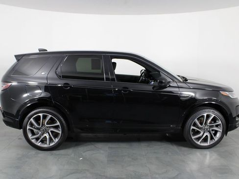 Used 2020 Land Rover Discovery Sport SE R-Dynamic image 13