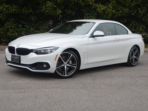 Used 2020 BMW 440i Convertible w/ Convenience Package image 27