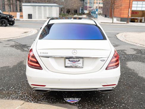 Used 2019 Mercedes-Benz S 560 Sedan image 6