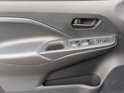 Certified 2025 Nissan Versa S w/ Trunk Package image 11