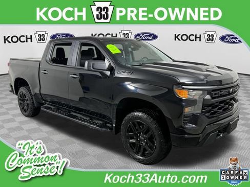 Used 2022 Chevrolet Silverado 1500 Custom Trail Boss w/ Midnight Edition AWD/4WD image 1