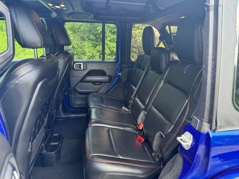 Used 2019 Jeep Wrangler Unlimited Rubicon AWD/4WD image 16