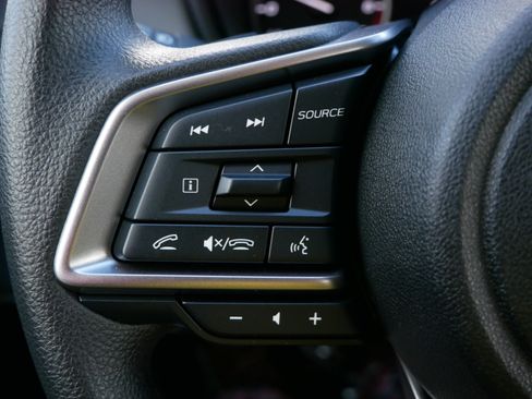 Used 2025 Subaru Outback image 30