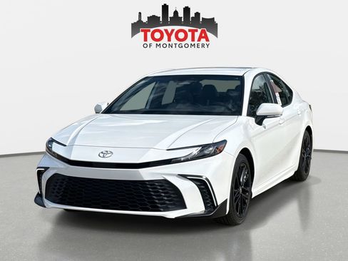 New 2026 Toyota Camry SE image 7