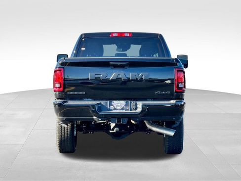 New 2026 RAM 2500 Big Horn AWD/4WD image 6