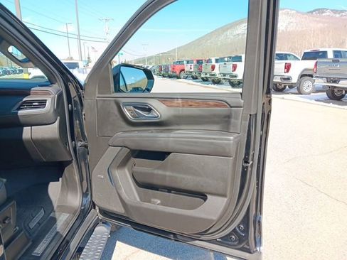 Used 2023 Chevrolet Tahoe Z71 w/ Luxury Package image 61